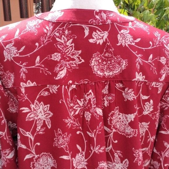 Denim and Company Bundle of Two Blouses - Picture 5 of 12